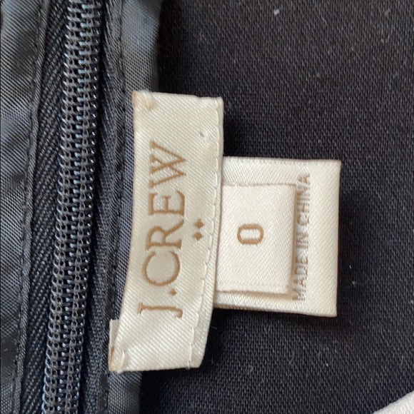 Cute scallop black and white j crew dress - Picture 2 of 2